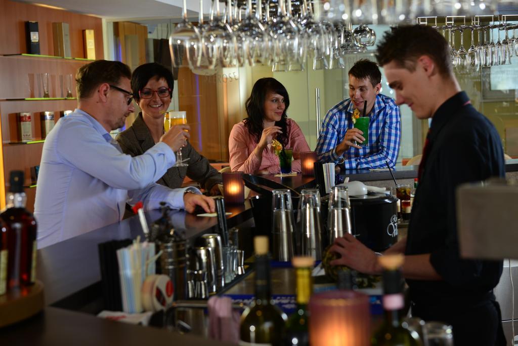 Strandhotel Seerose Kölpinsee Екстериор снимка